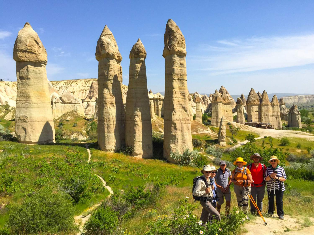 Full day hiking tour including Red, Rose, Love and Pigeon Valleys - 3